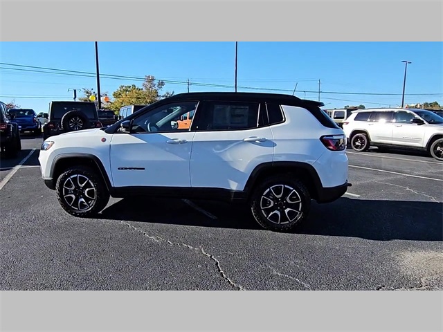 2026 Jeep Compass Trailhawk