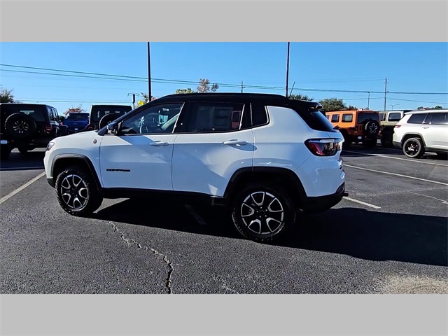 2026 Jeep Compass Trailhawk