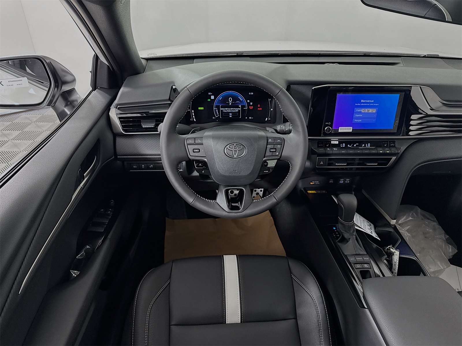 2026 Toyota Camry SE photo 13
