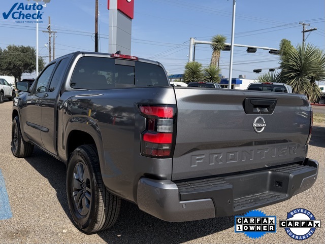 2025 Nissan Frontier SV photo 4