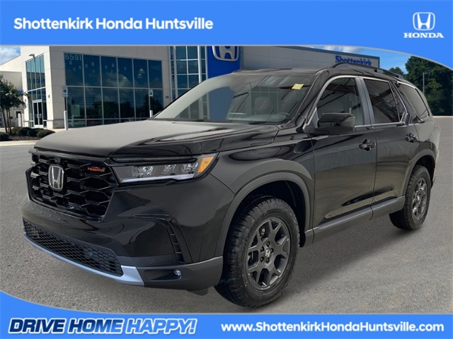 2025 Honda Pilot TrailSport's photo