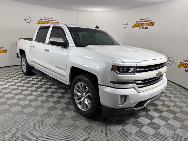 2018 Iridescent Pearl Tricoat Chevrolet Silverado 1500 LTZ 4X4 Truck