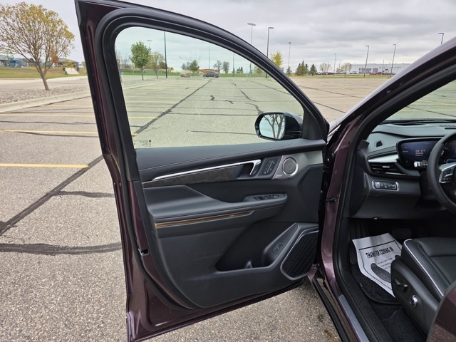 2026 Buick Enclave Avenir photo 4