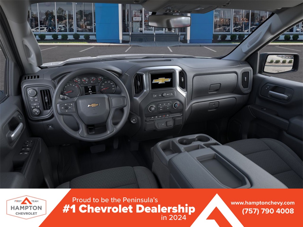 2025 Chevrolet Silverado 1500 Custom 4D Crew Cab 4WD 15