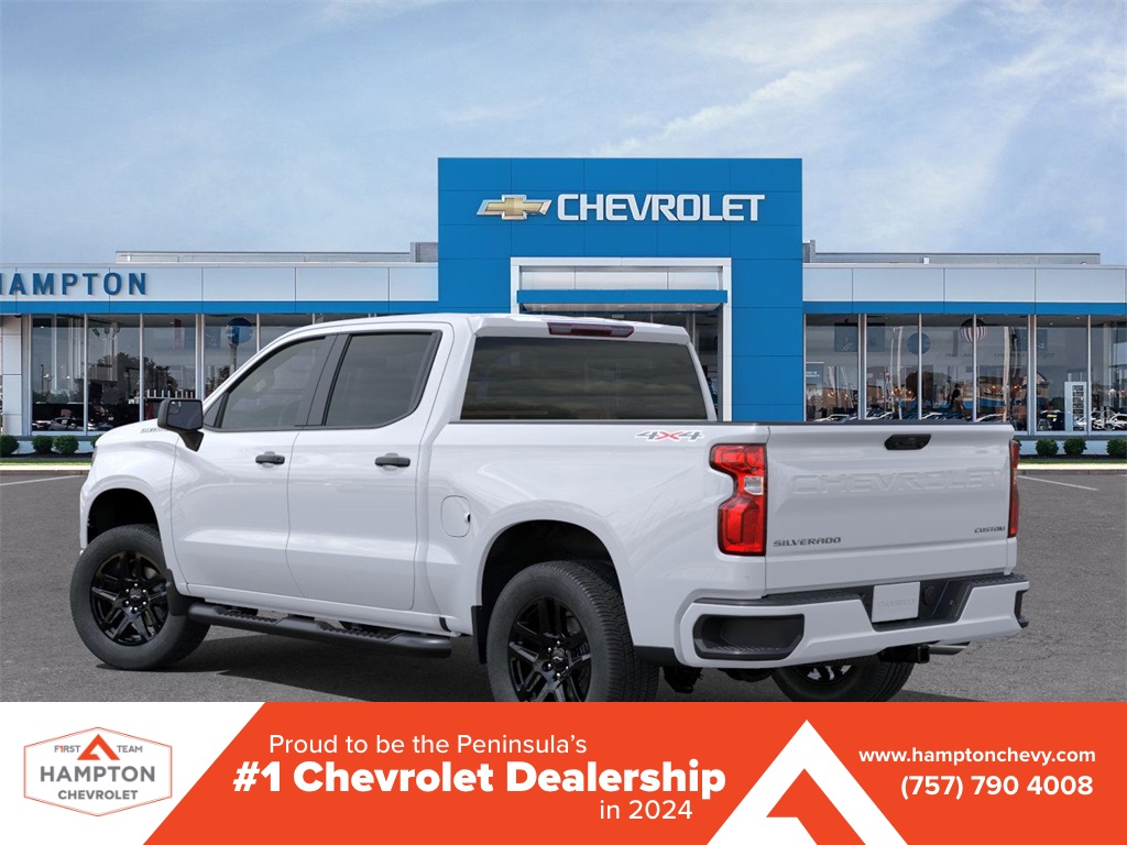 2025 Chevrolet Silverado 1500 Custom 4D Crew Cab 4WD 3