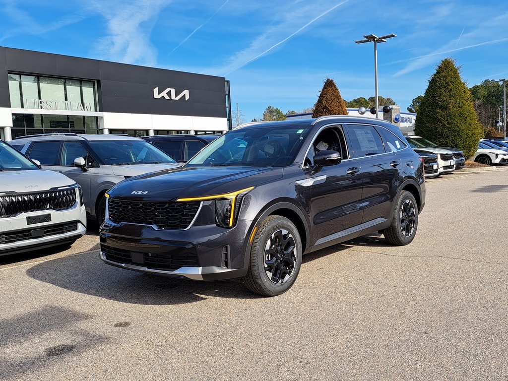 2026 Kia Sorento S's photo