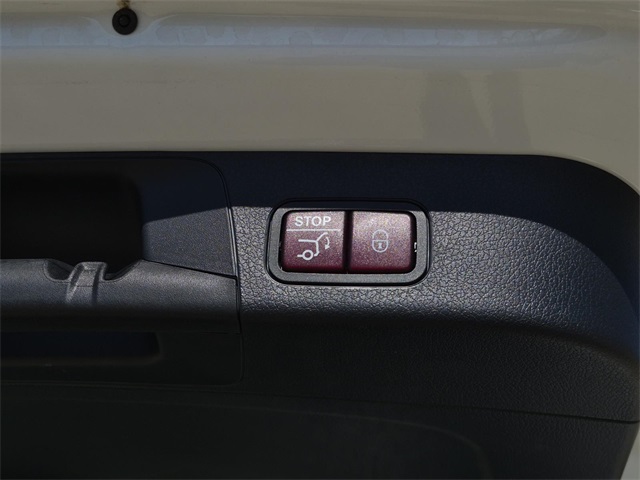 used 2025 Mercedes-Benz GLB car, priced at $44,747