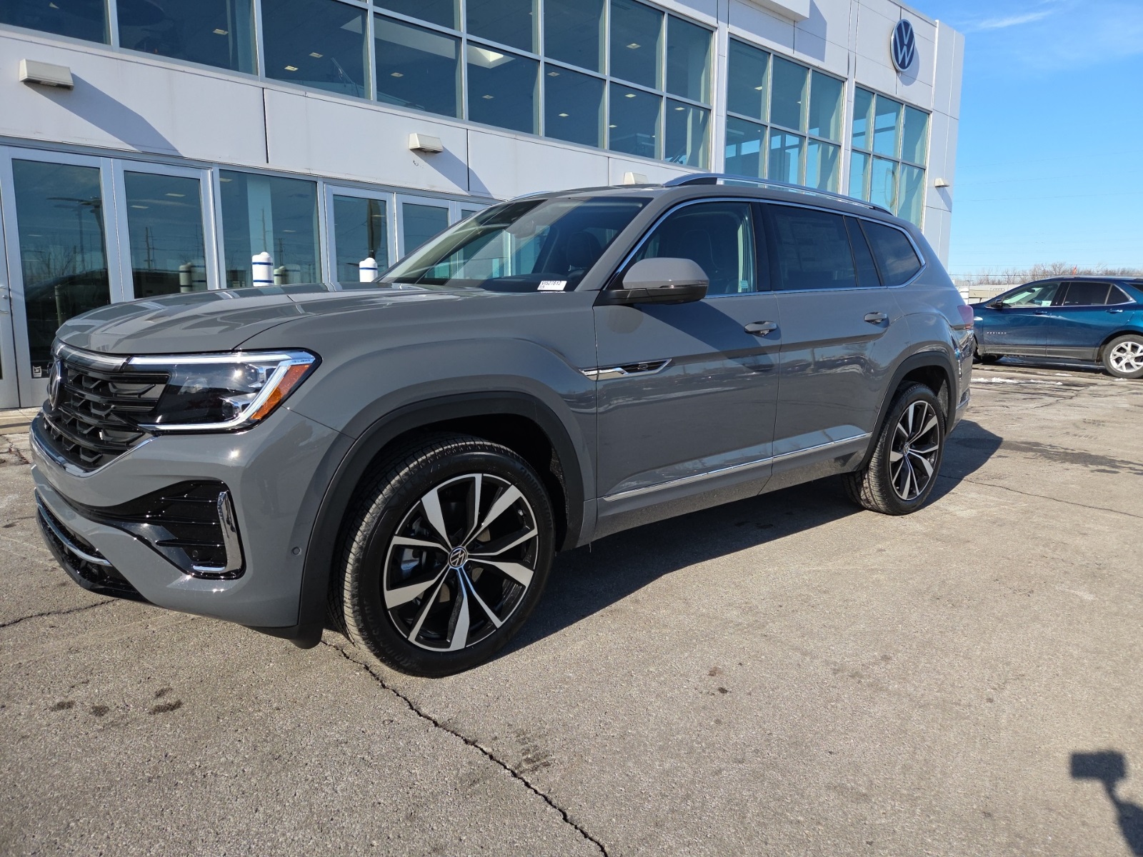 new 2026 Volkswagen Atlas car, priced at $55,453
