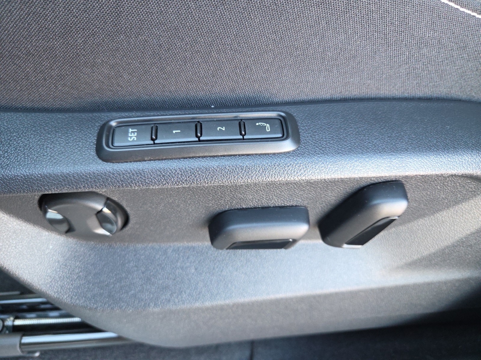 new 2026 Volkswagen Atlas car, priced at $55,453