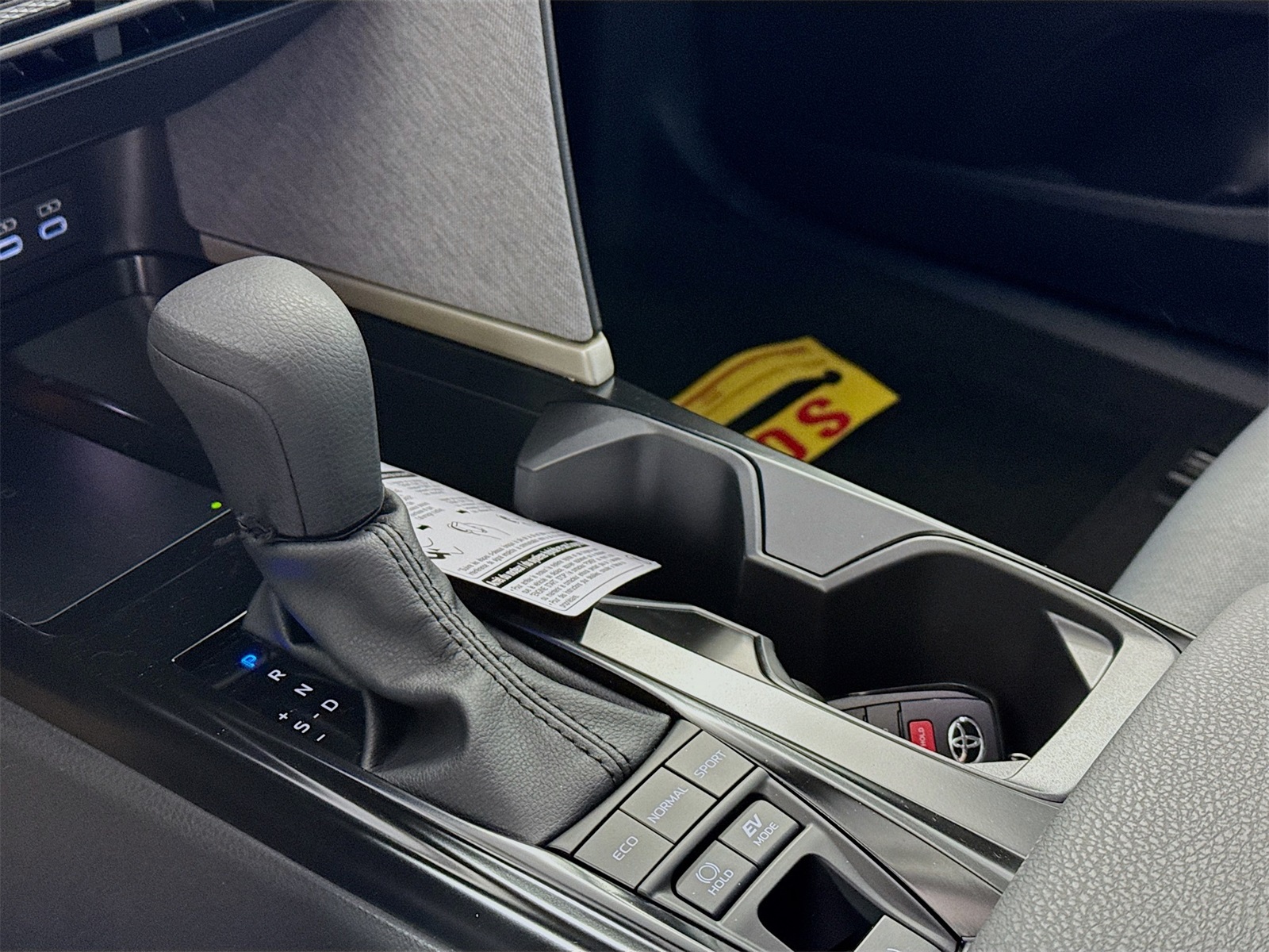 2026 Toyota Camry LE photo 10