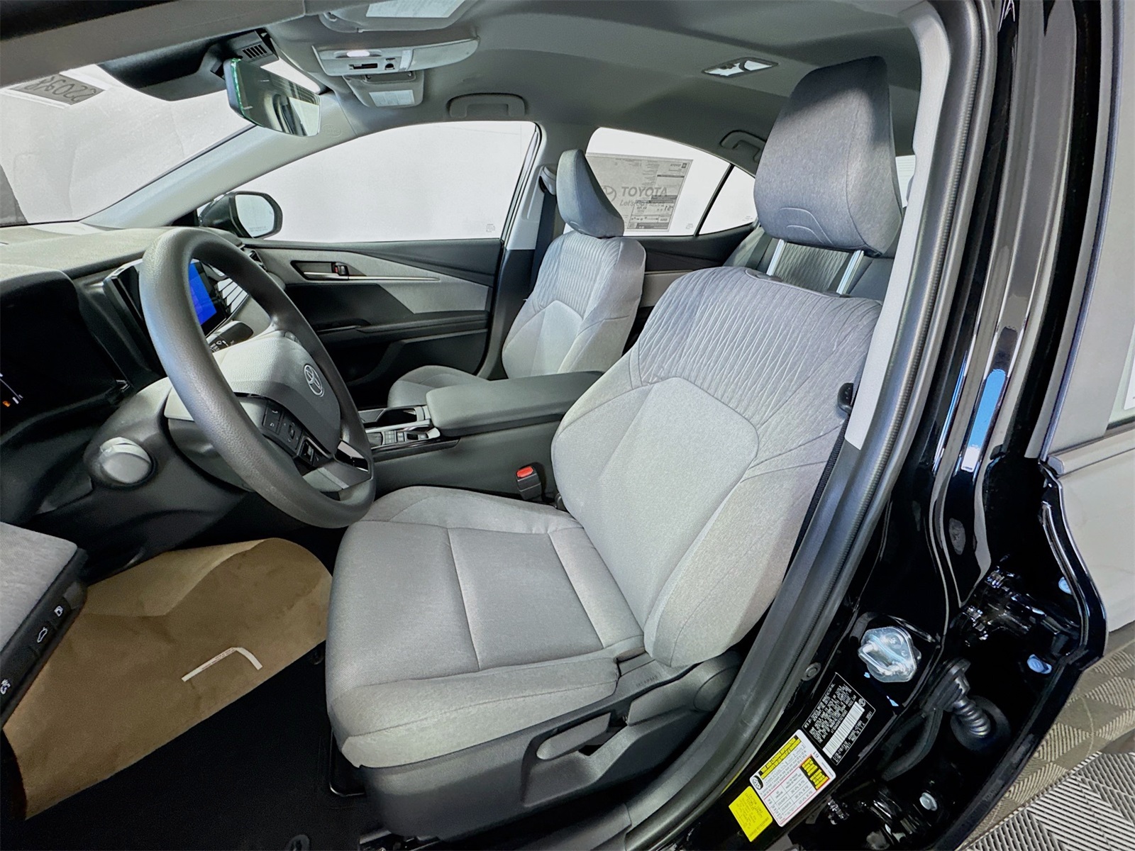 2026 Toyota Camry LE photo 11
