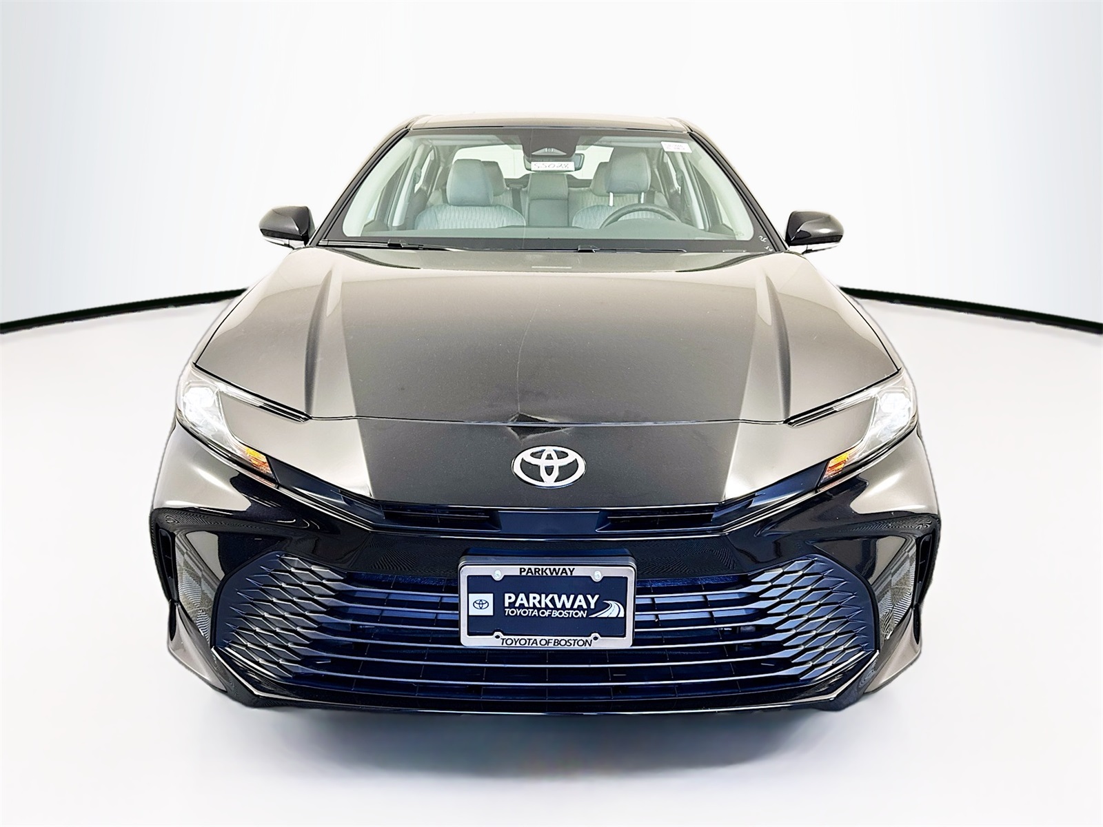 2026 Toyota Camry LE photo 2