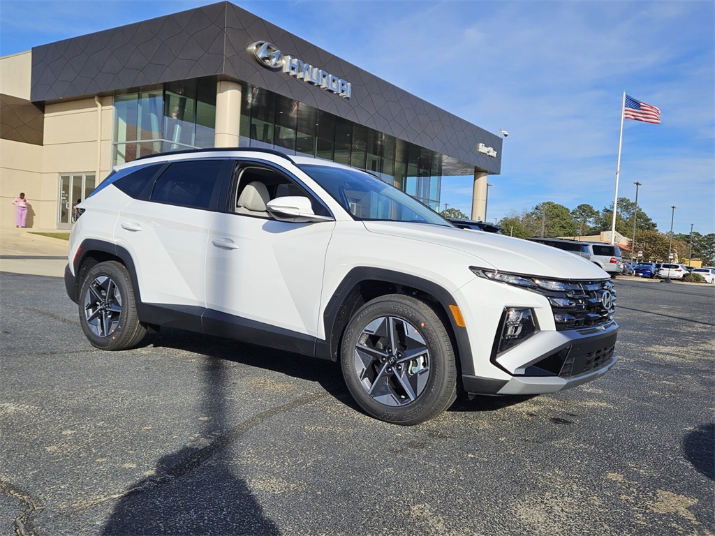 2026 Hyundai Tucson SEL Premium's photo