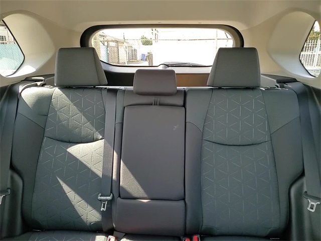 2025 Toyota RAV4 Hybrid XLE photo 20