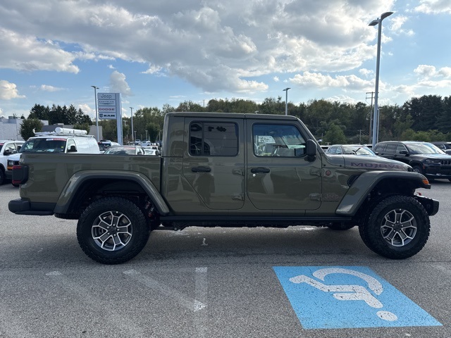 2025 Jeep Gladiator Mojave photo 7