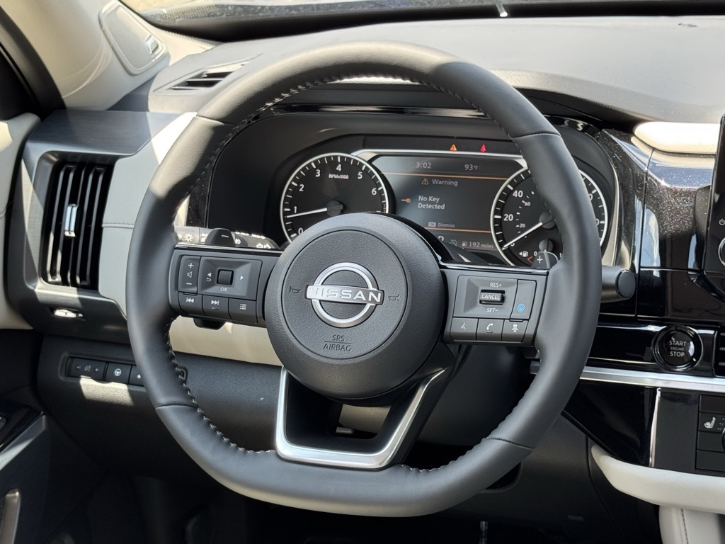 New 2025 Nissan Pathfinder Sport Utility