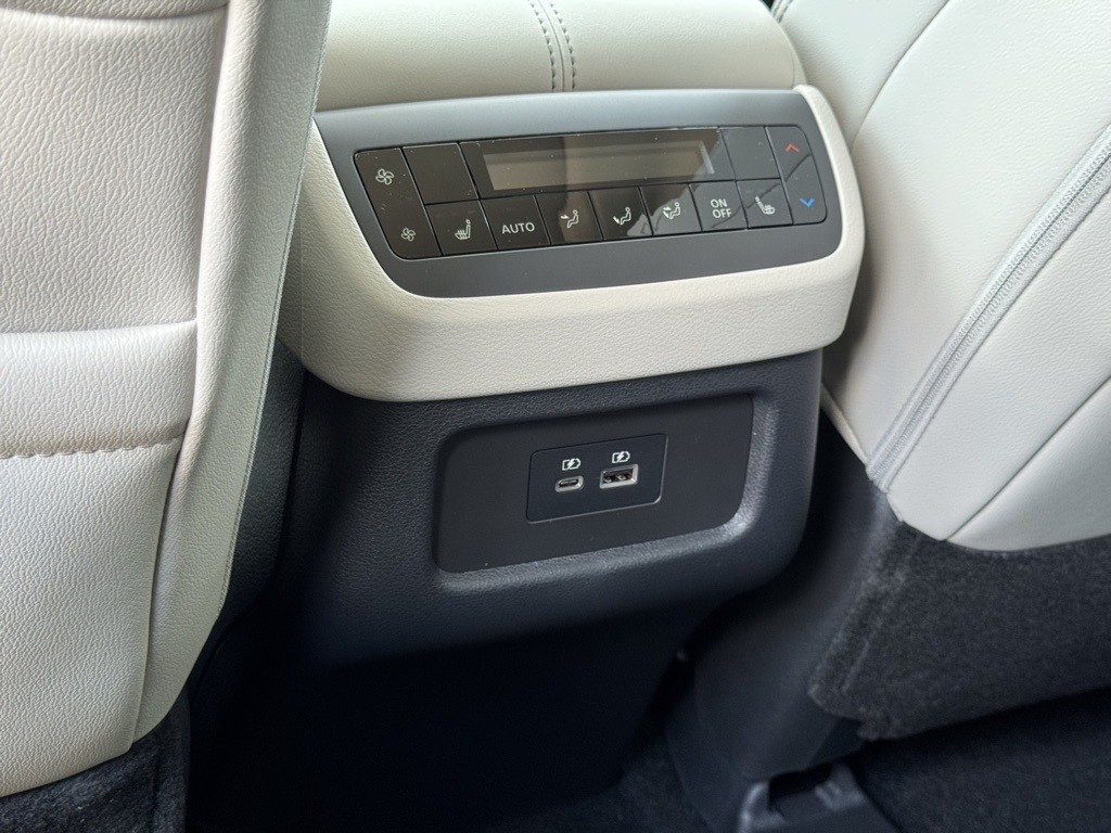 New 2025 Nissan Pathfinder Sport Utility
