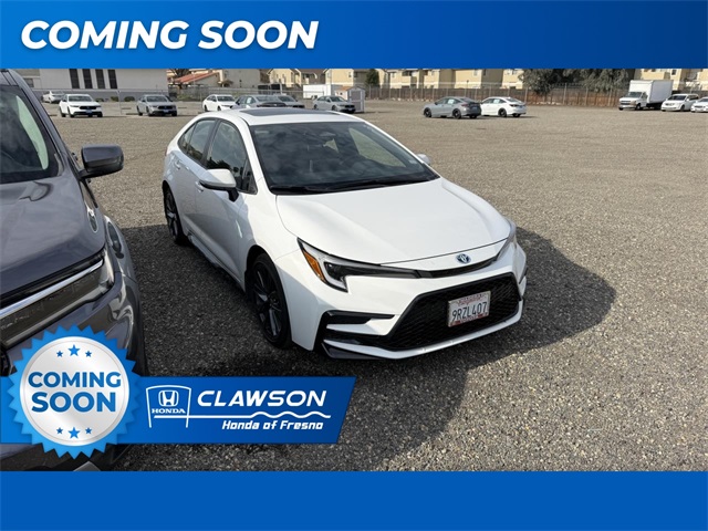 2025 Toyota Corolla SE's photo