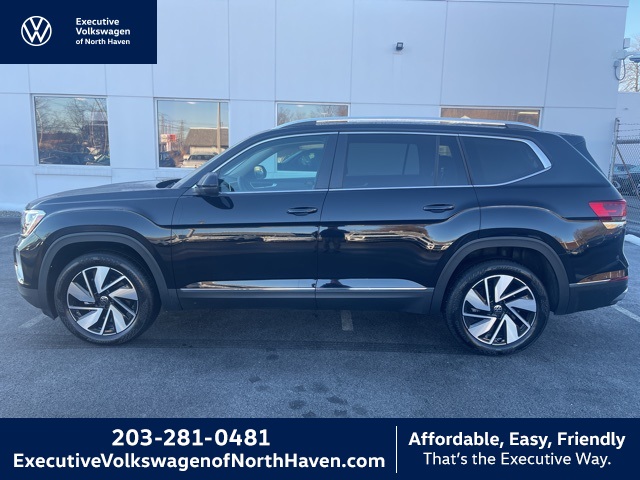 2025 Volkswagen Atlas SEL's photo