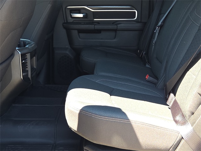2026 Ram 2500 Big Horn photo 16