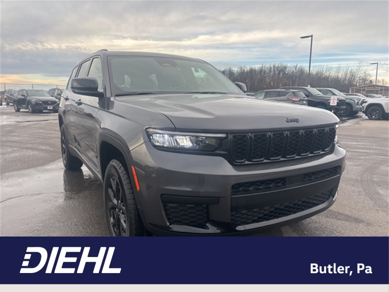 2025 Jeep Grand Cherokee L Altitude's photo