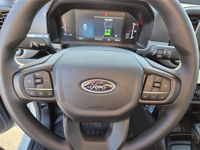 New 2025 Ford Ranger XL 4D Crew Cab