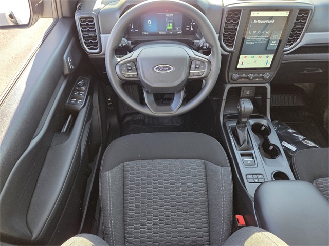 New 2025 Ford Ranger XL 4D Crew Cab