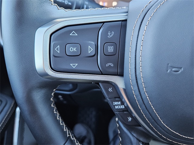 2026 Ram 1500 Tungsten Crew Cab 4x4 5'7" Box