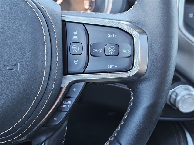 2026 Ram 1500 Tungsten Crew Cab 4x4 5'7" Box