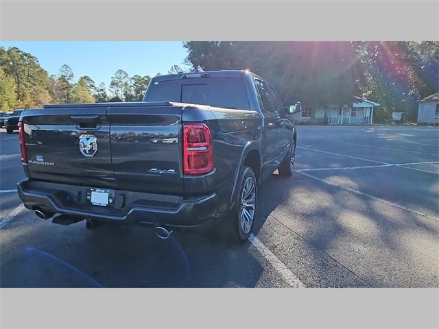2026 Ram 1500 Tungsten Crew Cab 4x4 5'7" Box