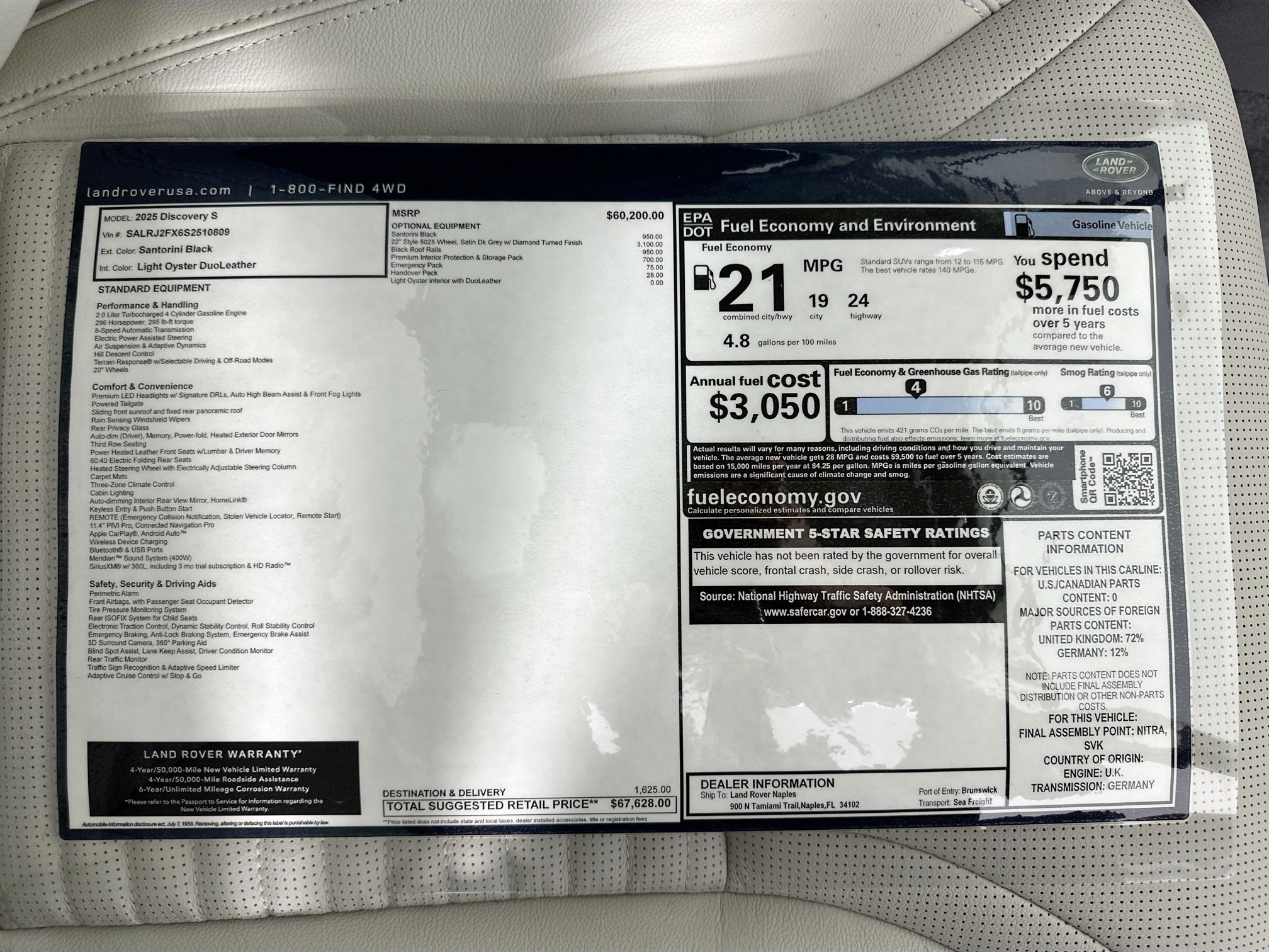 used 2025 Land Rover Discovery car, priced at $67,628