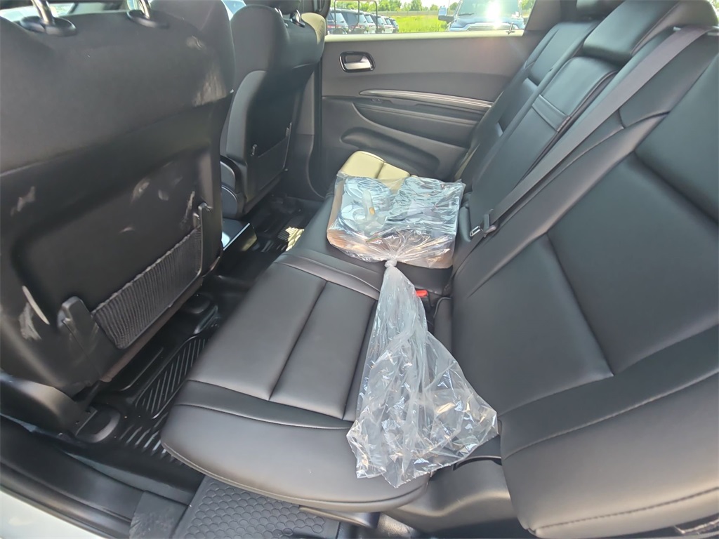 2023 Dodge Durango photo 7
