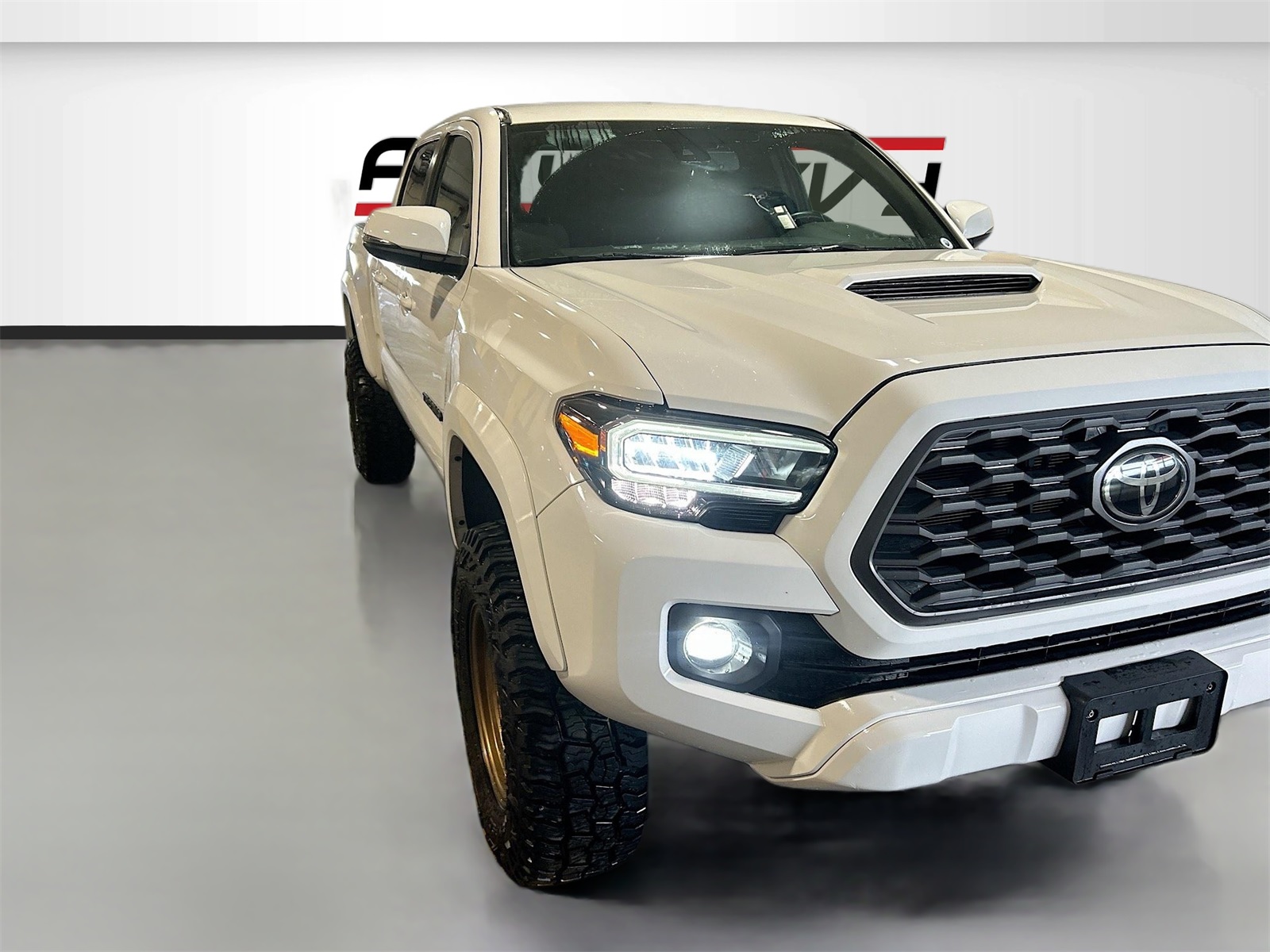 2021 Toyota Tacoma TRD Sport's photo