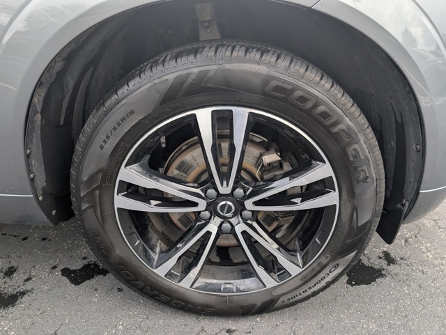 2020 Volvo XC60 T5 Momentum photo 7