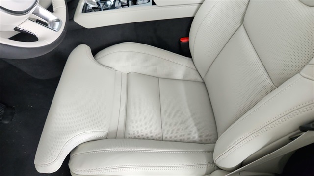 new 2025 Volvo XC90 car, priced at $77,845