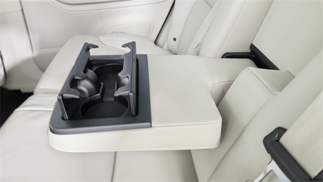 new 2025 Volvo XC90 car, priced at $77,845