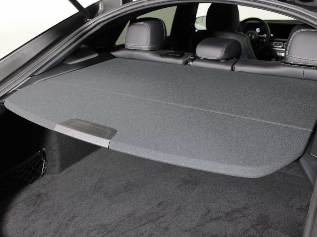 new 2026 Mercedes-Benz GLE car, priced at $100,100