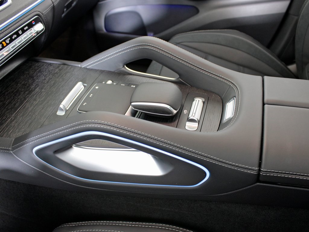 new 2026 Mercedes-Benz GLE car, priced at $100,100