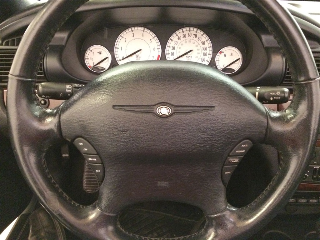 2002 CHRYSLER SEBRING - M1107