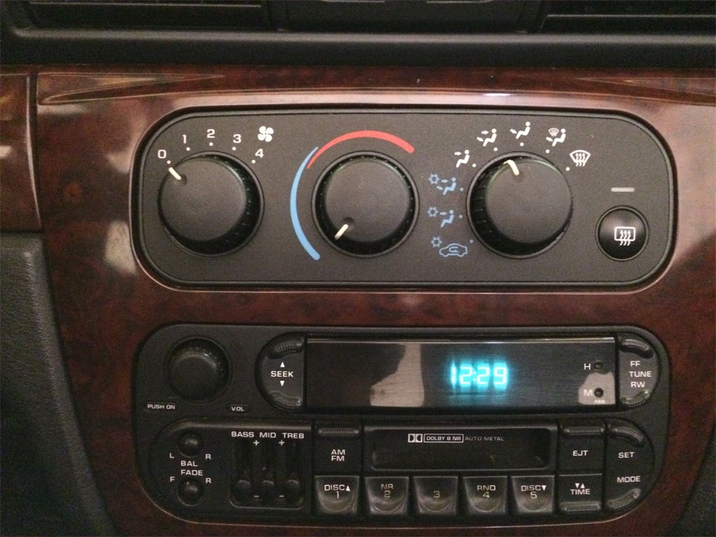 2002 CHRYSLER SEBRING - M1107