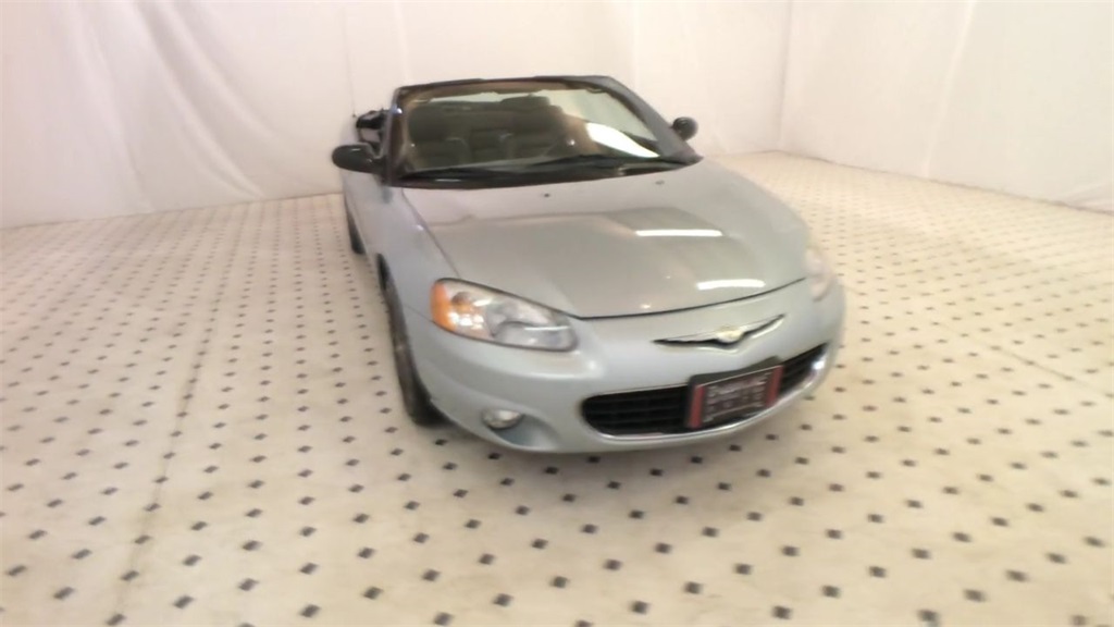 2002 CHRYSLER SEBRING - M1107