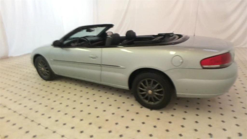 2002 CHRYSLER SEBRING - M1107