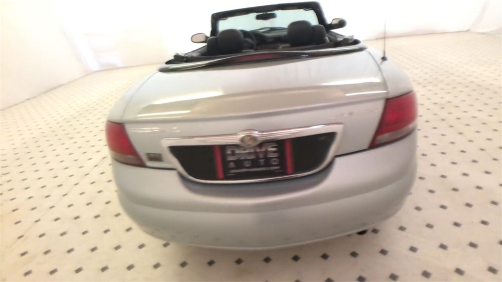 2002 CHRYSLER SEBRING - M1107