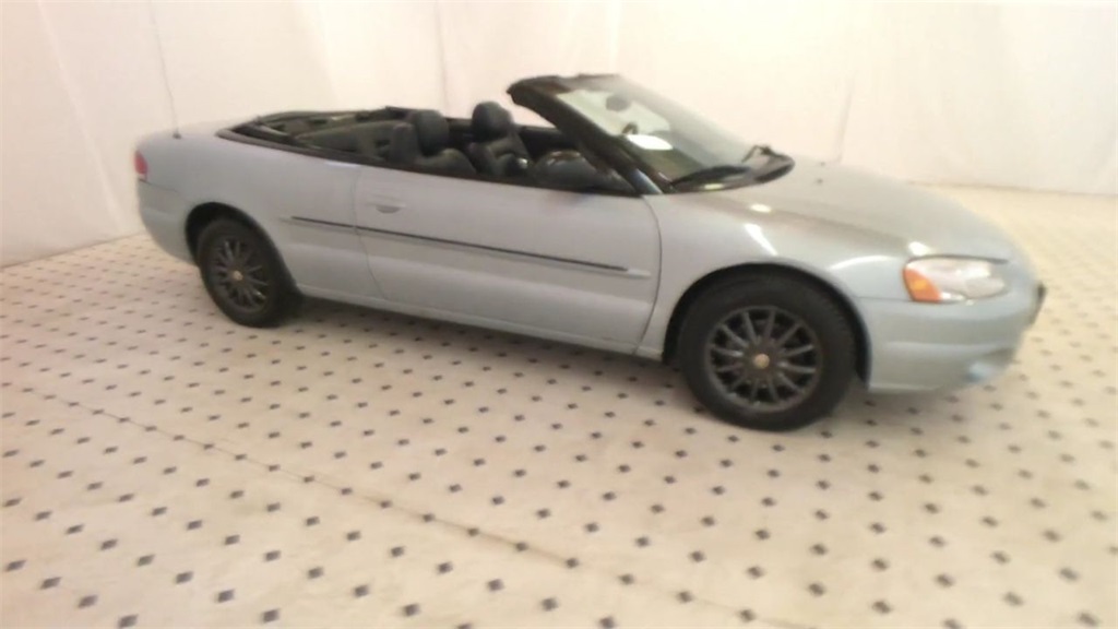 2002 CHRYSLER SEBRING - M1107