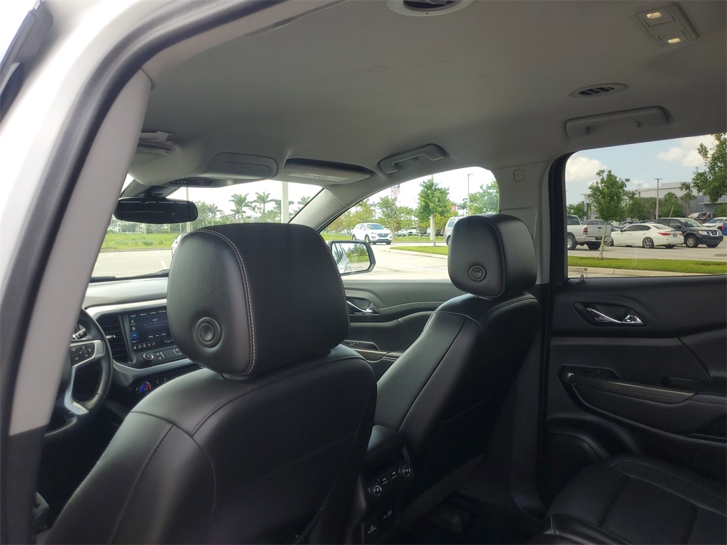 2023 Summit White GMC Acadia SLT FWD SUV