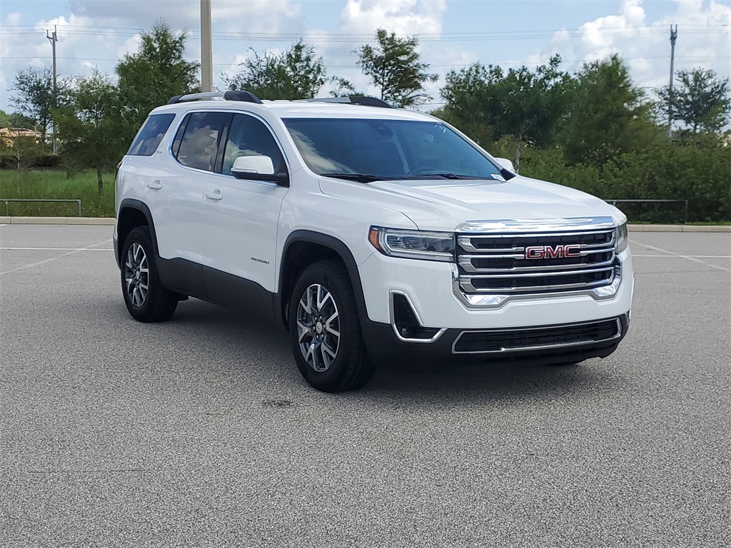 2023 Summit White GMC Acadia SLT FWD SUV