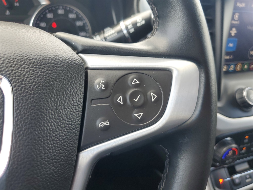 2023 Summit White GMC Acadia SLT FWD SUV