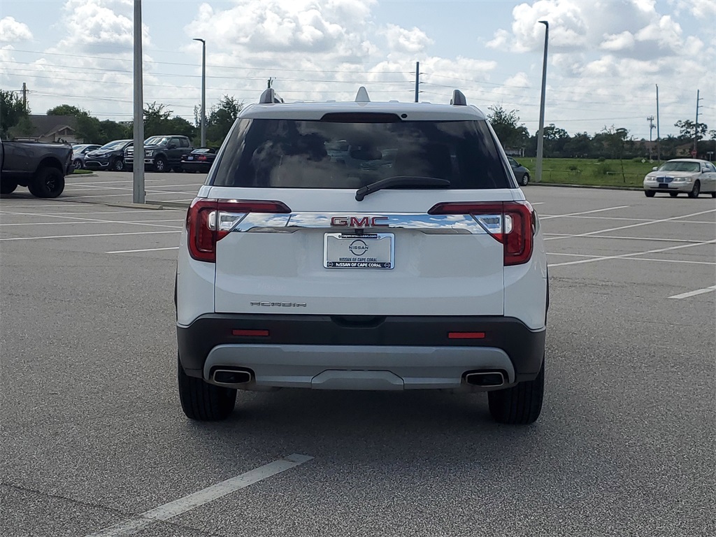 2023 Summit White GMC Acadia SLT FWD SUV