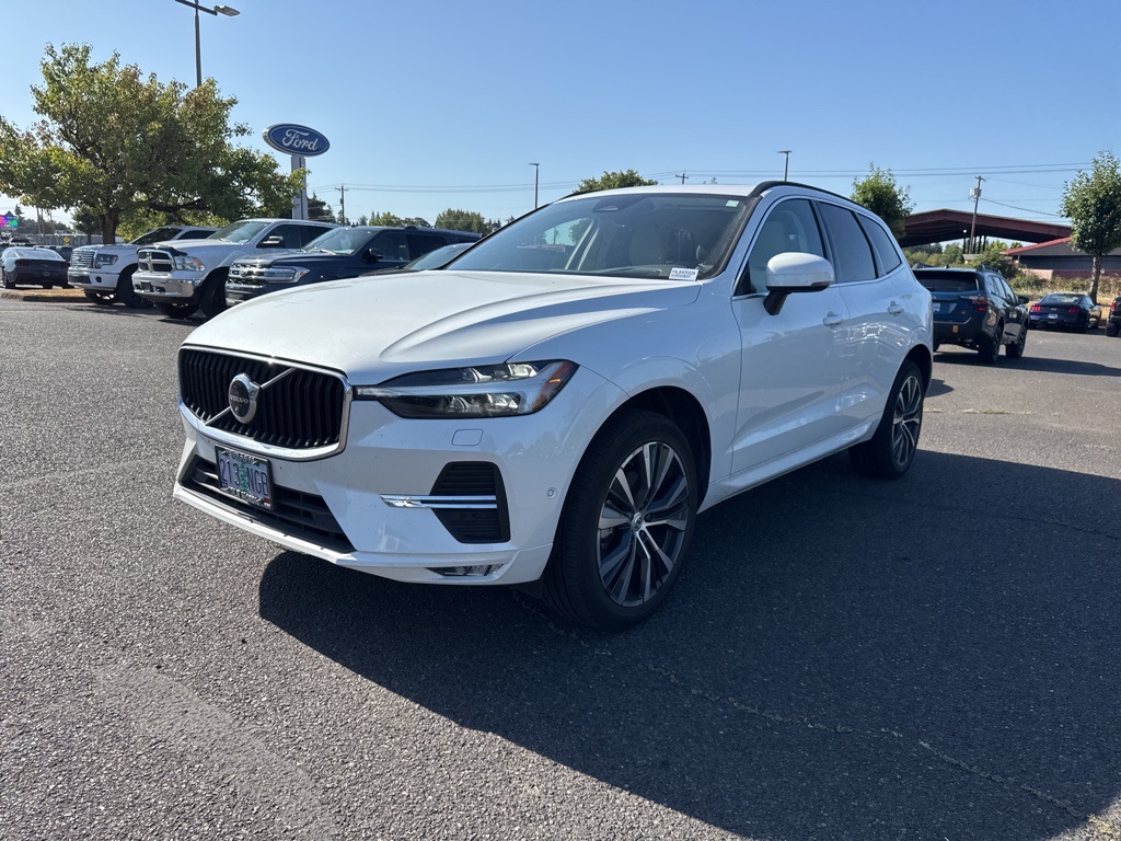 2022 Volvo Xc60 B5 Momentum