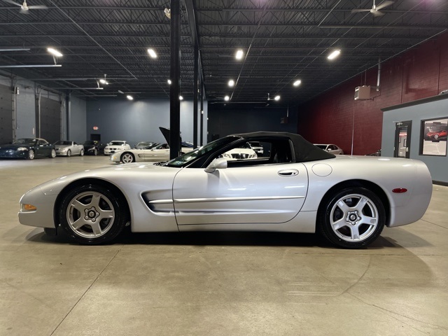 1998-Chevrolet-Corvette-Base 1998-Chevrolet-Corvette-Base